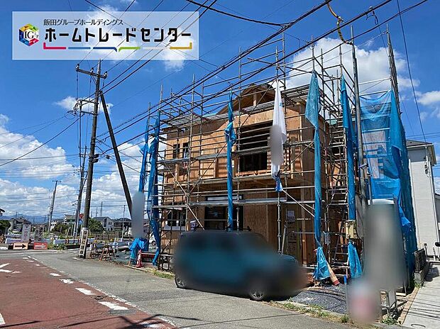 【前面道路含む現地写真】☆駐車スペースは嬉しいコンクリート仕上げ♪
陽当たり良好で快適なお住まい!居心地の良い快適な安らぎの場になりそうです♪
当日のご案内も可能です♪
ぜひ現地ご覧ください!