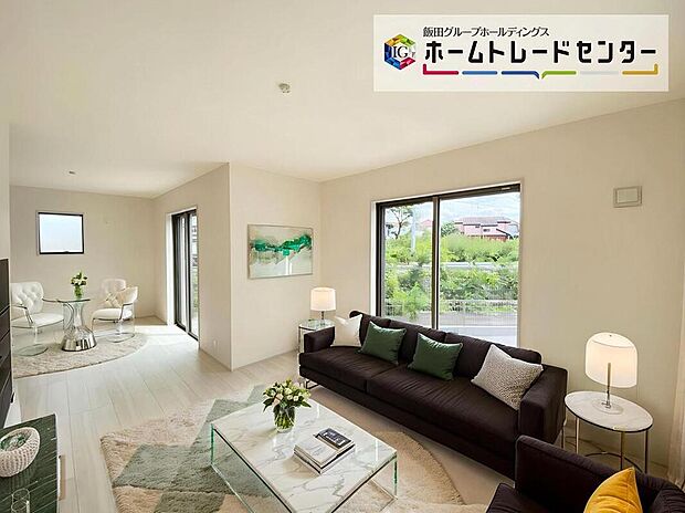 【☆Living　Room☆】会話が弾むリビング、料理が愉しくなるキッチン。家は、ただ生活する場ではなく、暮らしを愉しく、快適にする場所。笑顔の毎日、安らぎの日々のために、最新の設（家具はCGです)
