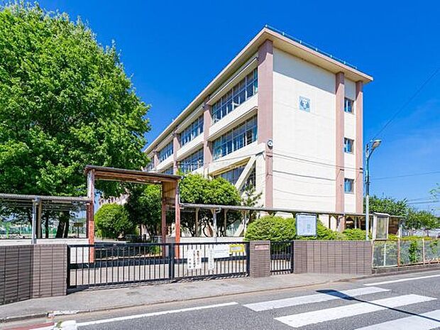 東大和市立第三中学校（約1,100m）