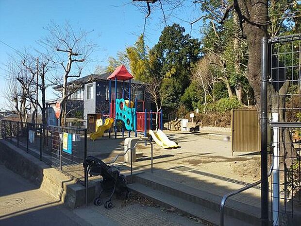 光町もみじ公園（約1,800m）