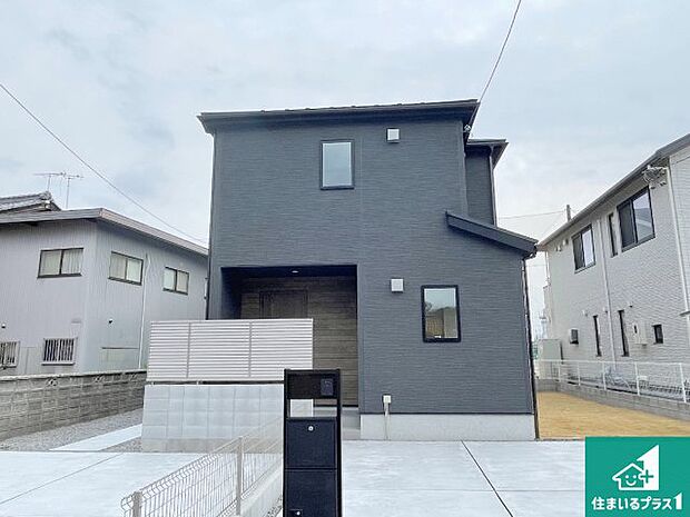 安心の10年保証!外観を美しく保ち、雨水で汚れを落とします!気になることがありましたら、お気軽にお問い合わせください!