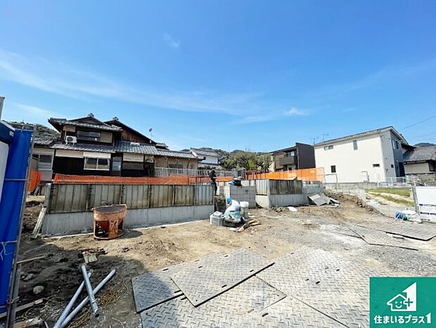 【外観】現在建築中!落ち着いた街並みで新生活を始めることが出来そう!周辺の物件も併せてご紹介させて頂きます!