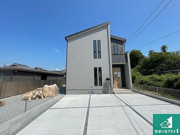 【外観】お客様に長く安心して住んでいだだける事にこだわった家づくり!住んでからのアフターサービスにもしっかりと取り組んでいます!