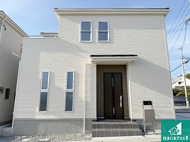 【外観】安心の10年保証!外観を美しく保ち、雨水で汚れを落とします!気になることがありましたら、お気軽にお問い合わせください!