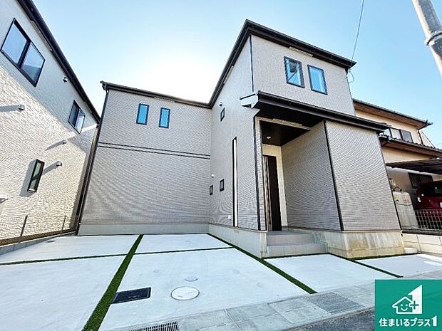 【外観】安心の10年保証!外観を美しく保ち、雨水で汚れを落とします!気になることがありましたら、お気軽にお問い合わせください!