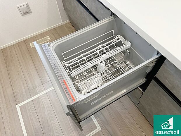 【キッチン水栓】浄水器を内蔵!炊飯時、お茶を作る時に安心してお水を使えます!お湯と冷水、浄水と原水、シャワーの切替えもワンタッチです!