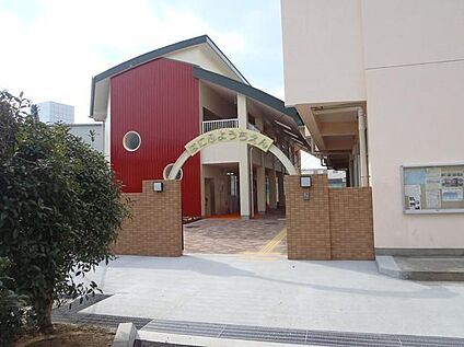 羽曳野市立埴生幼稚園 徒歩680m