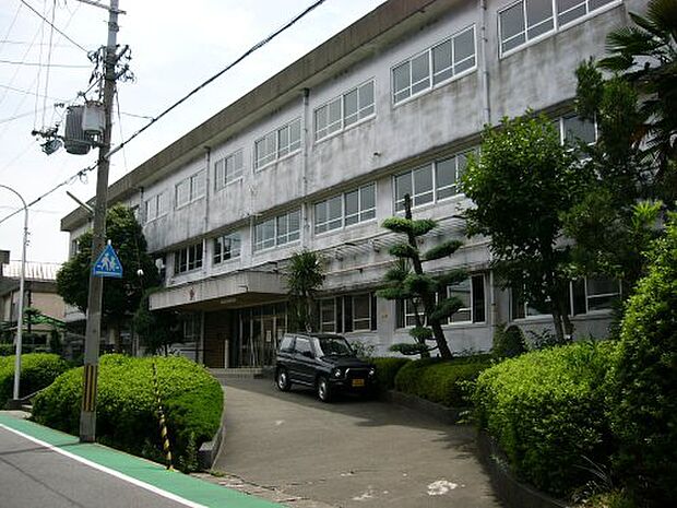 堺市立向丘小学校