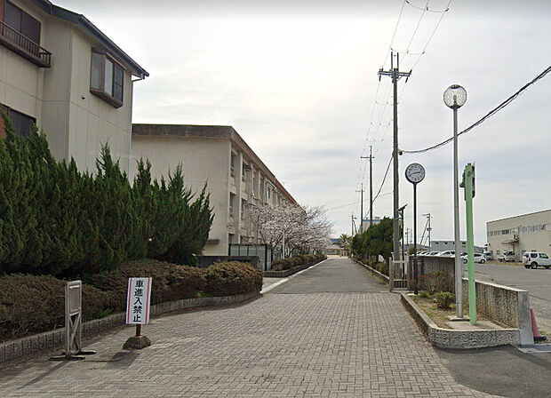 和歌山市立東中学校