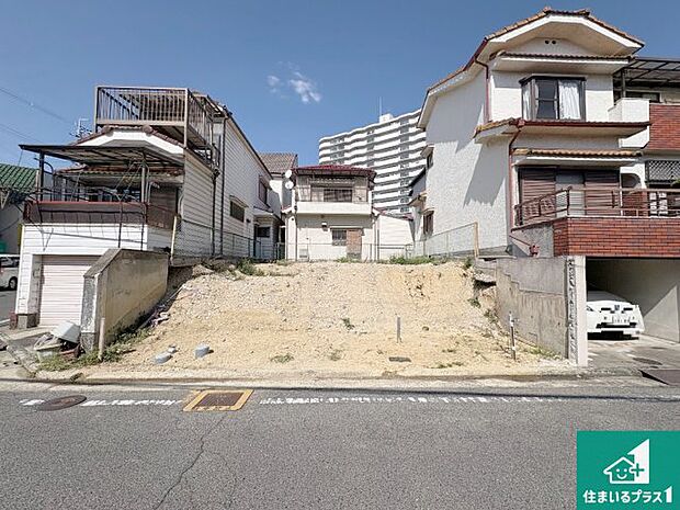 【外観】現在建築中!落ち着いた街並みで新生活を始めることが出来そう!周辺の物件も併せてご紹介させて頂きます!