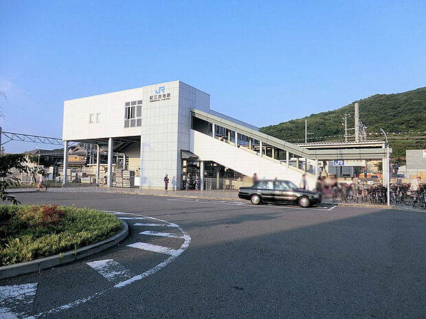 JR紀勢本線 紀三井寺