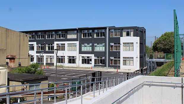 河内長野市立南花台中学校