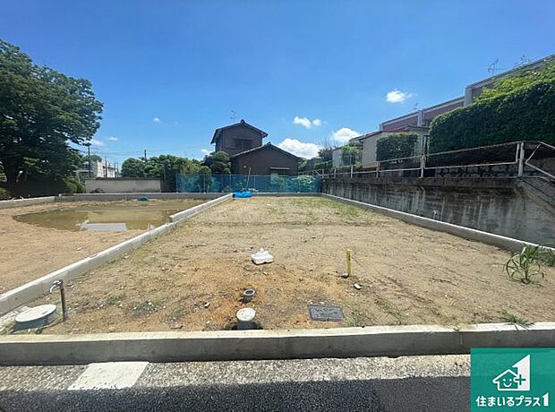 【外観】現在建築中!落ち着いた街並みで新生活を始めることが出来そう!周辺の物件も併せてご紹介させて頂きます!