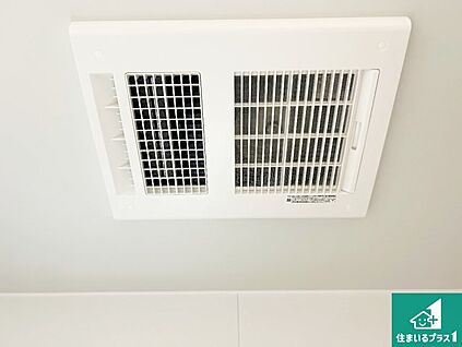 浴室暖房乾燥機