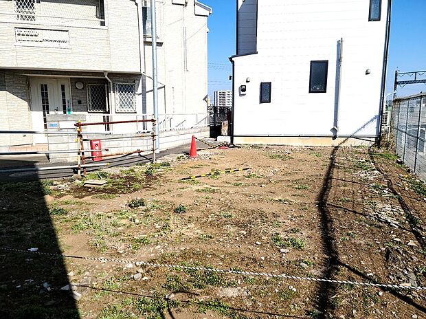 ■安心の長期優良住宅により最大級の住宅ローン減税の恩恵が御座います。　■広々とした圧迫感のない21.3畳のLDKです。