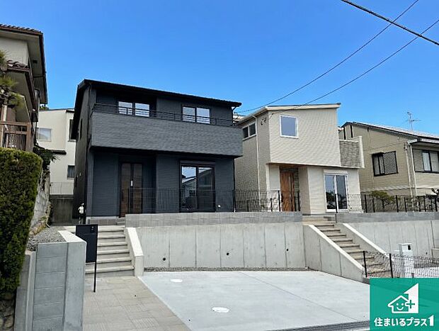 【外観】安心の10年保証!外観を美しく保ち、雨水で汚れを落とします!気になることがありましたら、お気軽にお問い合わせください!