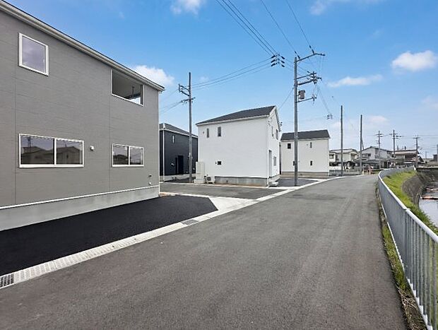 【外観】お客様に長く安心して住んでいだだける事にこだわった家づくり!住んでからのアフターサービスにもしっかりと取り組んでいます!