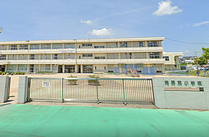 加東市立滝野東小学校 徒歩1723m
