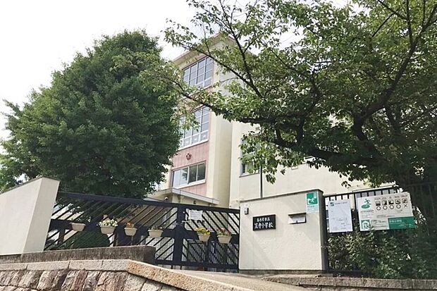 笠寺小学校まで約1000m 徒歩13分