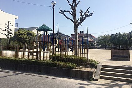 中川原公園 120ｍ(徒歩2分)