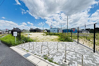 赤池台東公園 300ｍ(徒歩4分)
