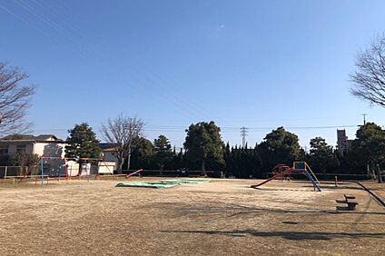 八反田公園 180ｍ(徒歩3分)