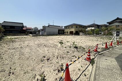 現地