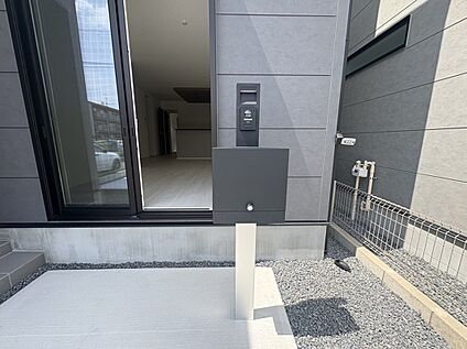 1号棟/機能門柱