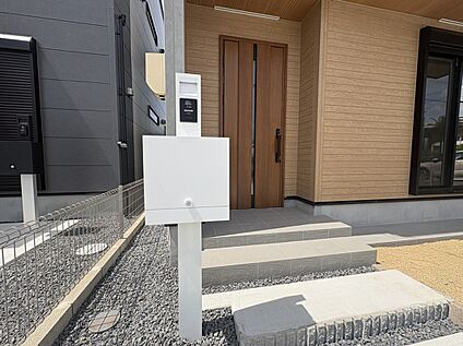 2号棟/機能門柱