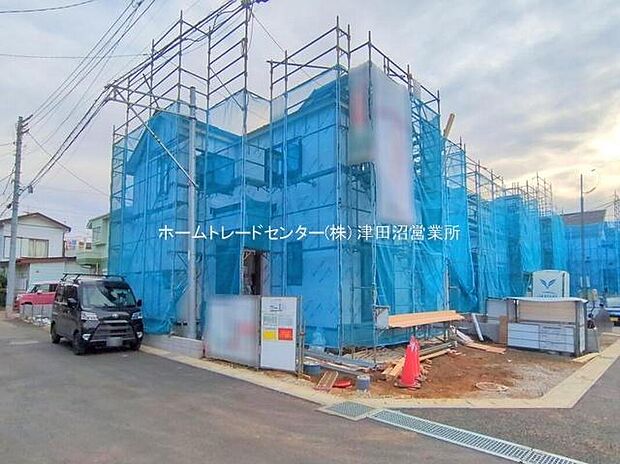 美しい緑と良好な住環境が守られてきたこの街に、新築戸建てが誕生いたしました。穏やかな空気の流れる落ち着いた住環境です。ぜひ、現地へ足をお運びいただき実際の環境・陽当たりをご確認下さいませ♪