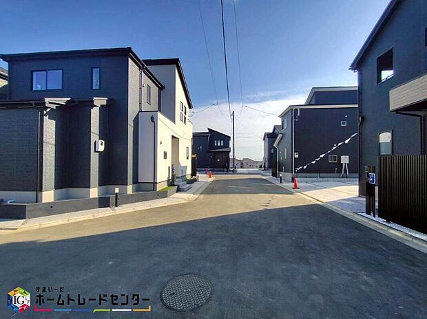 毎日のお散歩も快適な緑に恵まれた閑静な住宅地は、伸び伸びスローライフを叶えてくれます。自然豊富な季節の移ろいを身近に感じられる環境で子育てすれば、お子様もきっと素直に成長してくれるはずです！