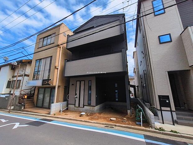 当物件のご案内につきましては、営業スタッフが丁寧に御対応します♪休日、お仕事帰りなど、ご都合に合わせていつでもご案内いたします♪周辺環境と併せて、実際に現地をご確認ください♪