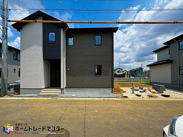 当物件のご案内につきましては、営業スタッフが丁寧に御対応します♪休日、お仕事帰りなど、ご都合に合わせていつでもご案内いたします♪周辺環境と併せて、実際に現地をご確認ください♪