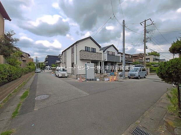 【現地外観写真】耐震性能に自信のある『飯田グループの家』！お客様を守る大切な住宅だからこそ、第3者の検査を受けて安心して住んでいただける住宅を建てております。その頑丈さを、ぜひ現地にてご体感くださいませ。