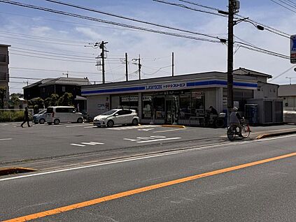 ローソン・スリーエフ白井冨士店 1216ｍ(徒歩16分・自転車5分)