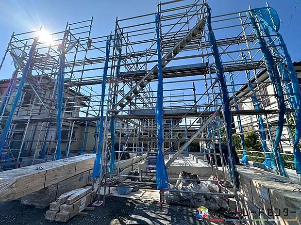 【現地外観写真】子育て環境にはピッタリな落ち着いた雰囲気の住宅地☆マンションのように上下階や隣からの騒音を気にせずに過ごせるのもポイントですね♪