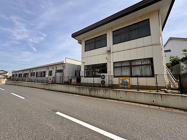 認定こども園さつきが丘幼稚園(約450m)