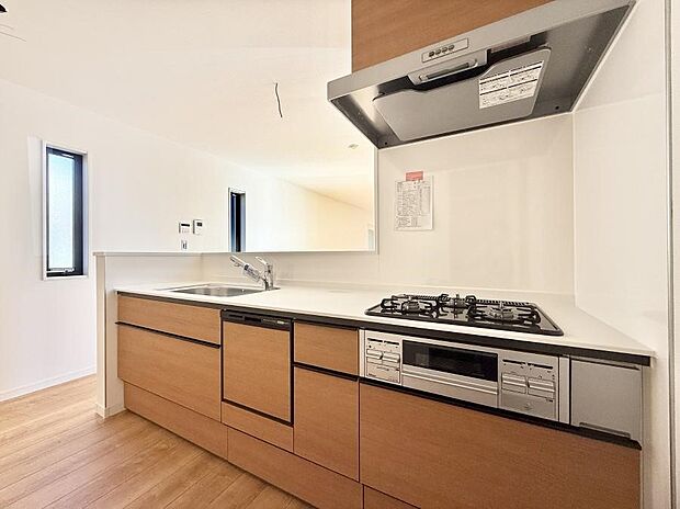 ■家族の絆を深める、温もりのあるキッチン