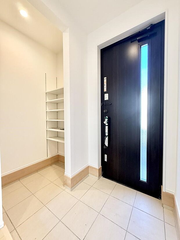 ■ ここから始まる一日、すっきり整った玄関