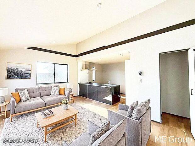 ■くつろぎと笑顔が集まる、心温まるリビング