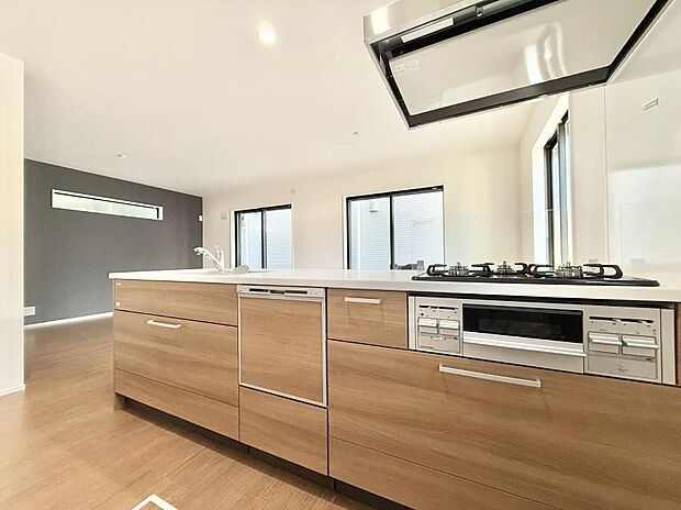 ■家族の絆を深める、温もりのあるキッチン