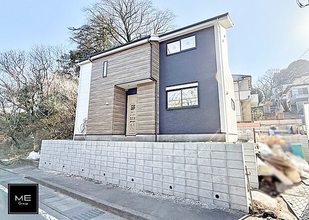 ■22帖以上の広々リビング！！間仕切り壁を付けると5LDKに変身