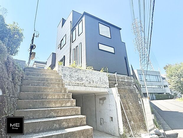 1号棟 ■家族みんなが笑顔で過ごせる、安心感のある住まい