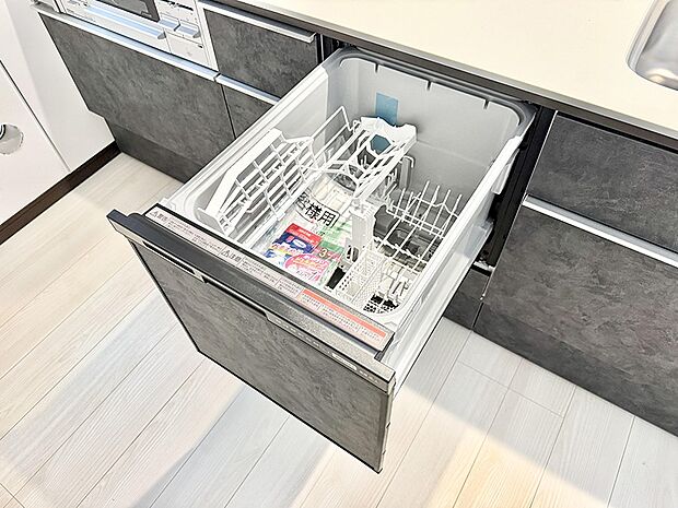 【食洗機】■手間なく洗浄!食器をピカピカに仕上げてくれます