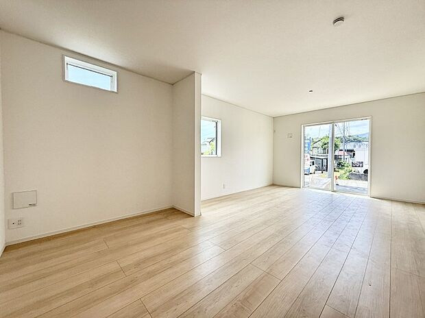 【リビングダイニング】■シンプルだけど贅沢、大切な人と過ごす心がほどける空間