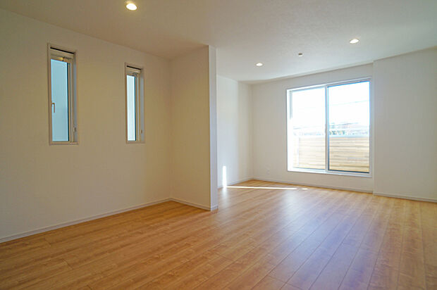 【リビングダイニング】■大切な人と過ごす、あたたかいひととき