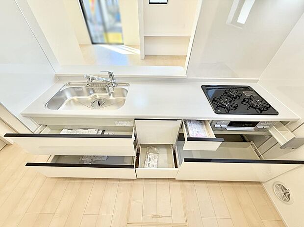 【キッチン】■料理がもっと楽しくなる、快適なキッチン空間