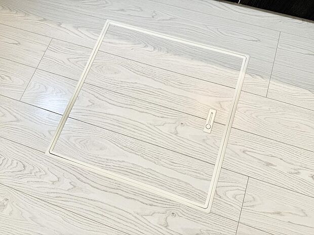 【床下収納】■隠れた収納スペースで家全体がスッキリ