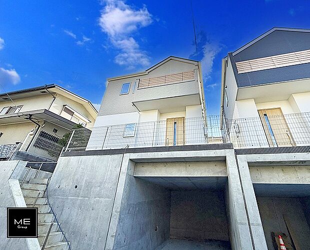 【現地外観写真】■暮らしを豊かにする充実した仕様設備で快適に