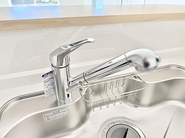 【浄水器】■不純物をしっかり除去して安心して飲めます